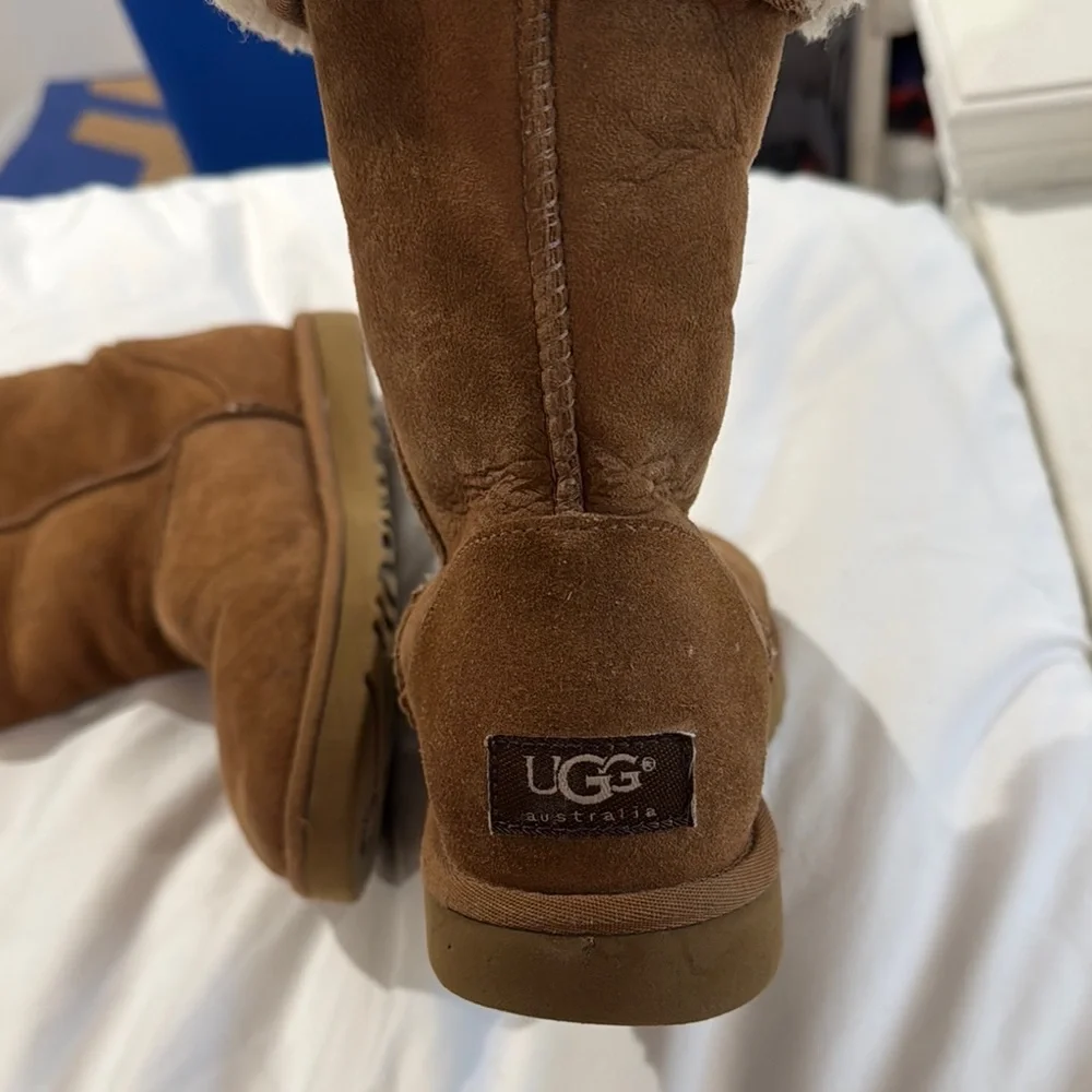 UGG Cozy Brown Shearling-Lined Boots - Picture 2 of 2